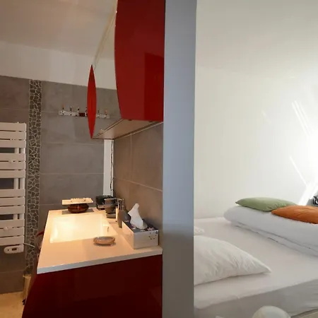 Apartment Rouge Indien Nizza